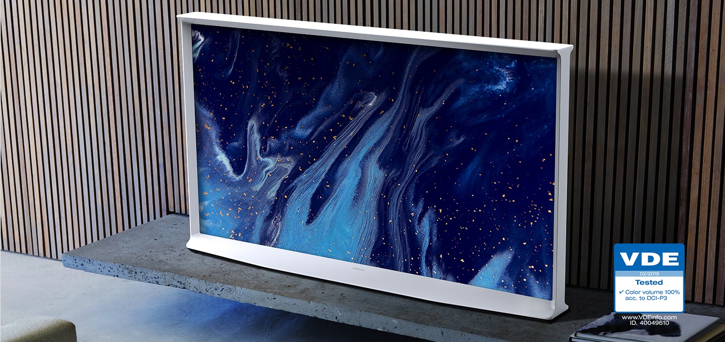 TV 인스크린 화면이 나오고 있고 VDE 인증 마크가 하단에 있습니다.