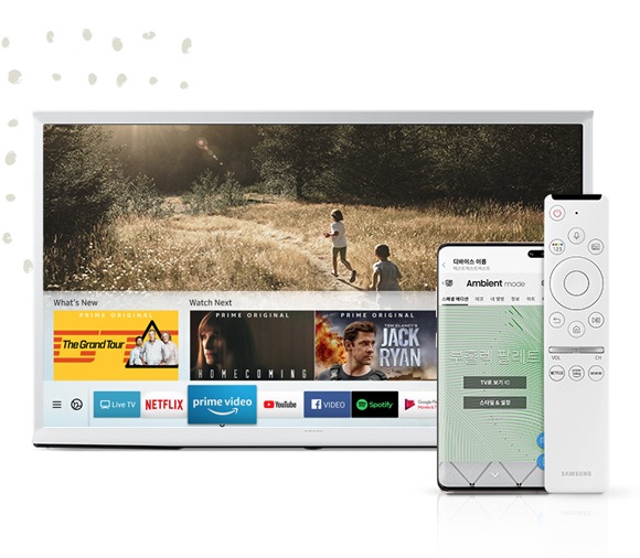 TV, 스마트폰, 원 리모컨이 놓여져 있습니다.