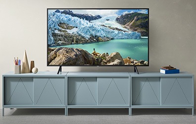 제품이 선반위에 올려져 있습니다.