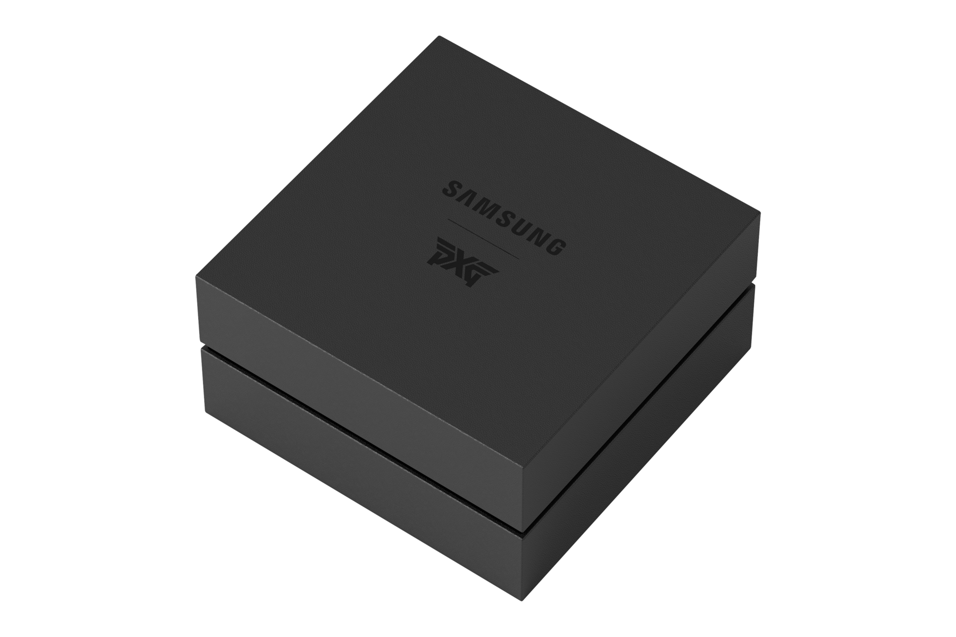 뚜껑이 닫힌 블랙 컬러의 패키지 박스 외관이 사선으로 놓여있습니다.