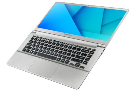 노트북 9 metal (38.1 cm) 
NT900X5H-K34J
Core™ i3 / 256 GB SSD