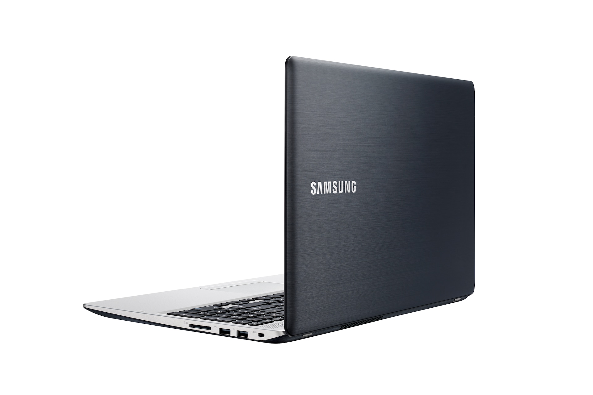 노트북 5 (39.6 cm) 
NT500R5L-Z77L
Core™ i7/128GB SSD+1TB HDD