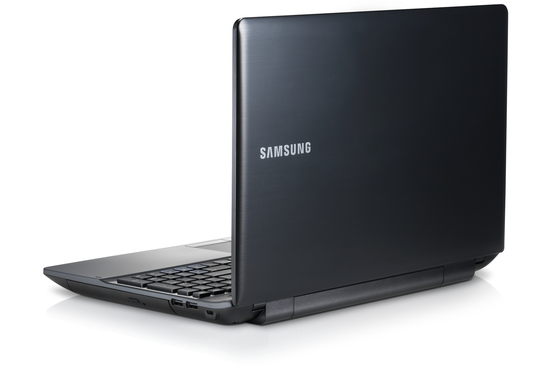 삼성 노트북 시리즈3
NT301E5C-S65S
(39.6cm LED 디스플레이)