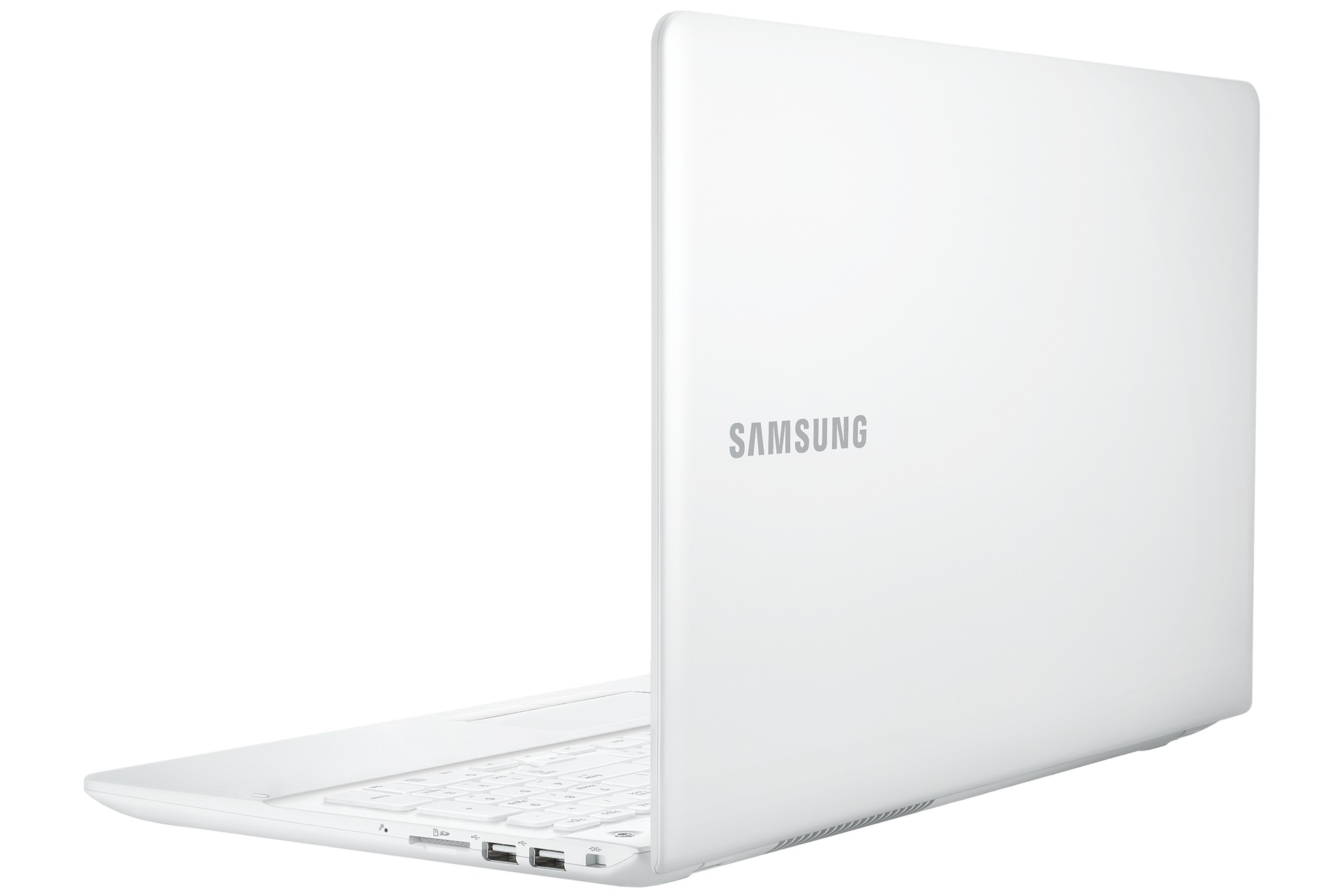 노트북 4 (39.6cm)
NT450R5J-X33D
Core™ i3/128GB SSD