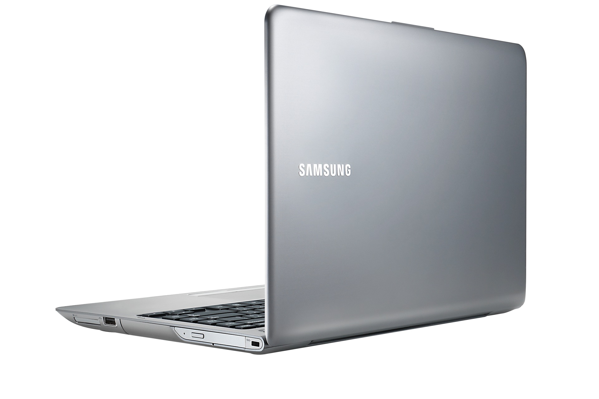 삼성 노트북 시리즈5
NT530U3C-A74
(33.7cm LED 디스플레이)