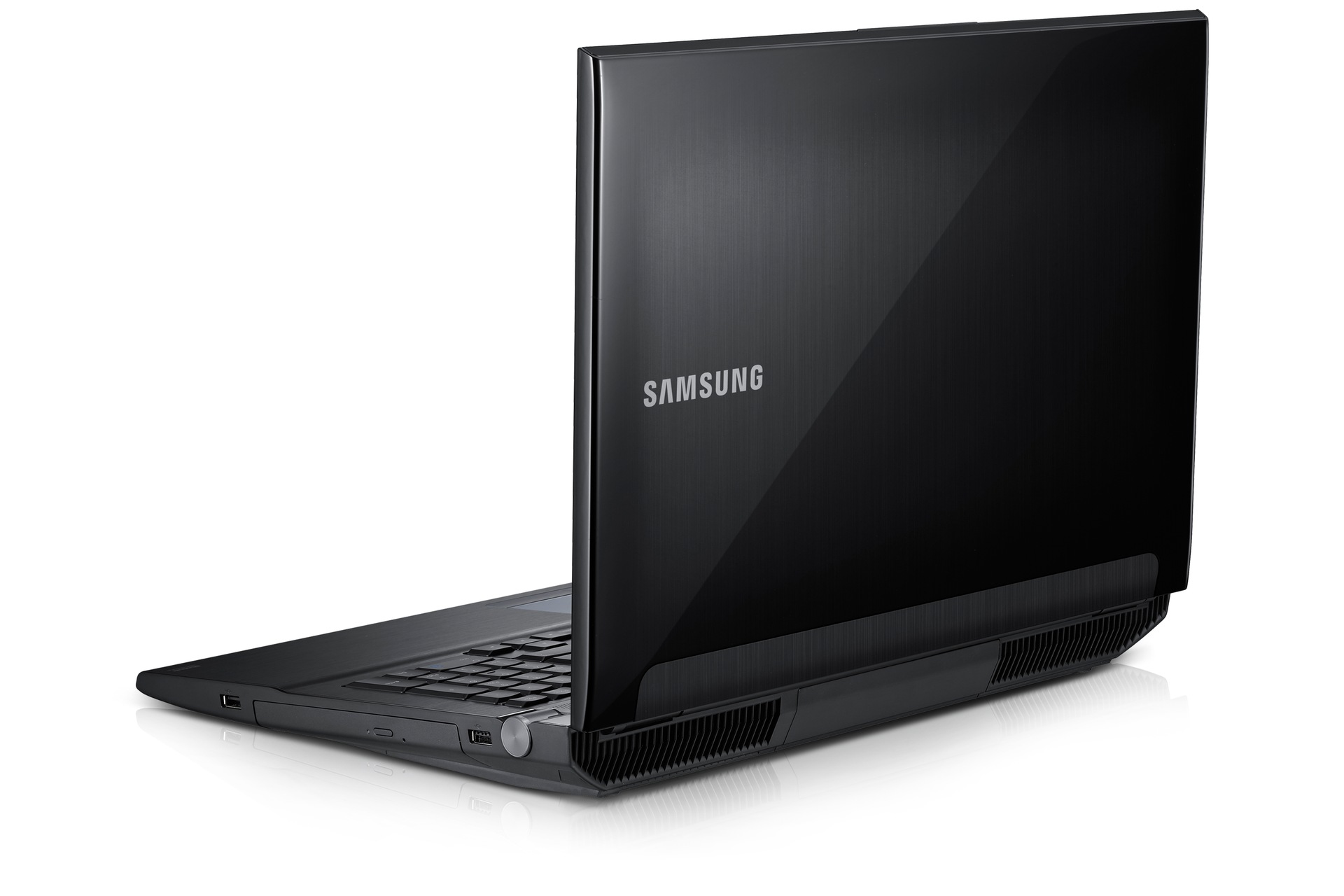 NT700G7C-S83B