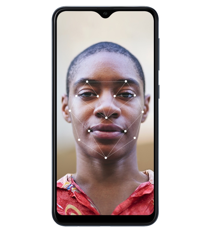 Smartphones Samsung Galaxy avec reconnaissance faciale.  Le Samsung A10 reconnaît votre visage, vous pouvez donc simplement tenir le téléphone devant votre visage pour le déverrouiller et y accéder facilement.