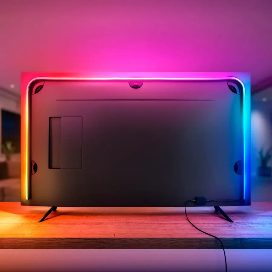 Philips Hue LED Light Strip: Blend multiple colors of light