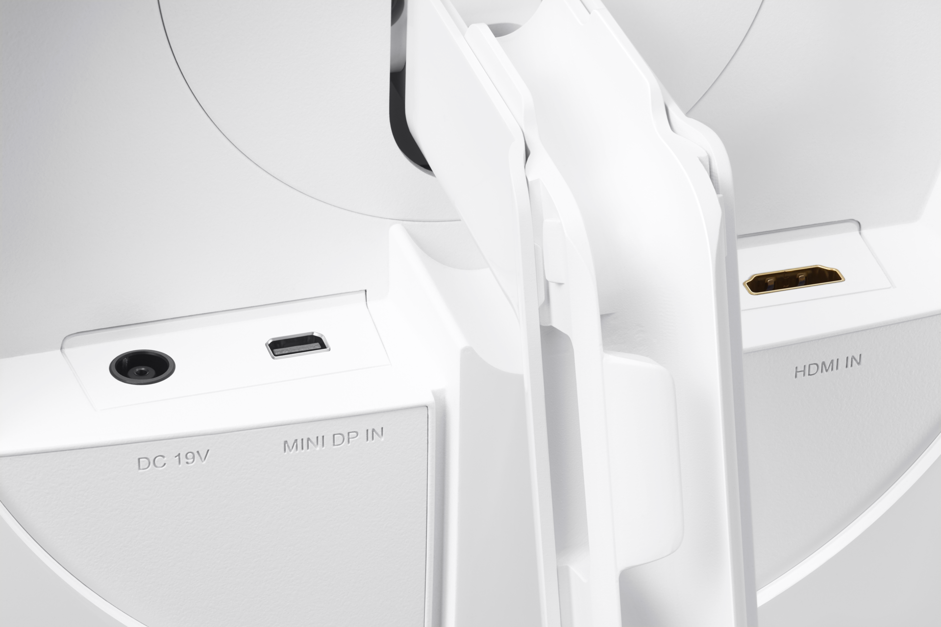 C27H711QEE 曲面顯示器