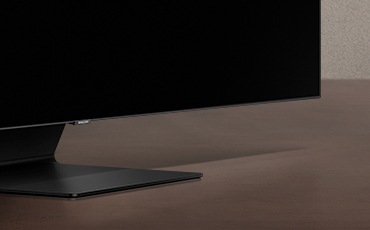 מבט מהצד של טלוויזיית QLED