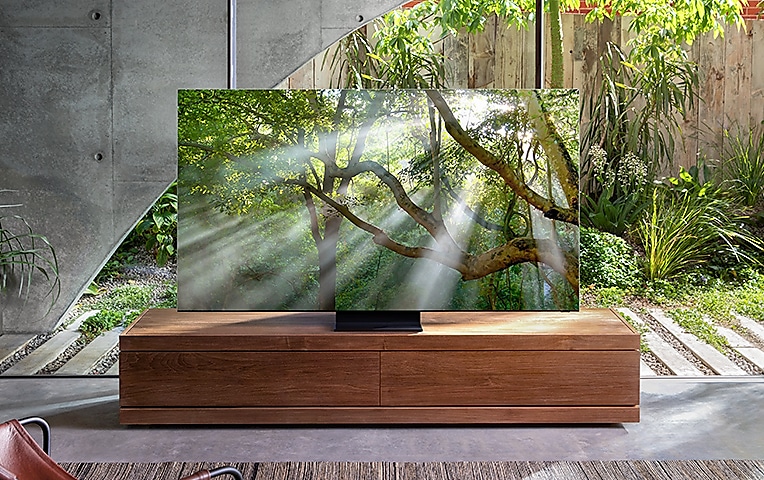 Side view of QLED TV