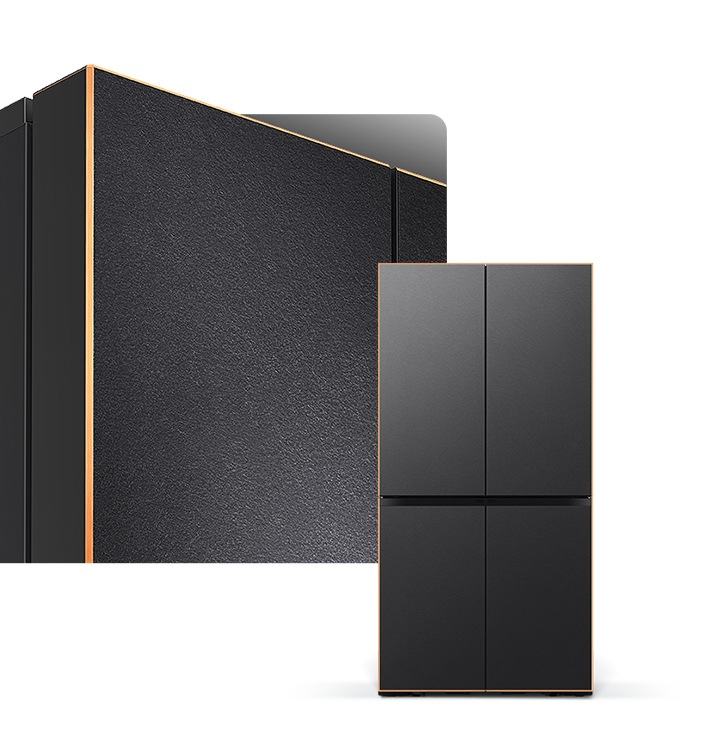 셰프컬렉션의 프레임 디자인을 설명하는 두 개의 이미지입니다. 왼쪽은 마레 블루 패널에 다크 크롬 컬러의 프레임 디자인을 클로즈업한 이미지고, 오른쪽은 냉장고 정면의 전체 모습입니다. 