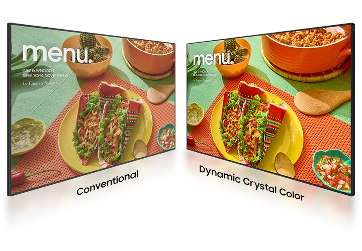 대칭으로 2개의 사이니지가 동일한 화면을 보여주는 모습입니다. 왼쪽의 기존 UHD의 화면보다 오른쪽의 단독형 UHD M 시리즈 화면이 다이내믹 크리스탈 컬러 표현으로 더욱 선명한 색상과 화질을 나타내고 있습니다.