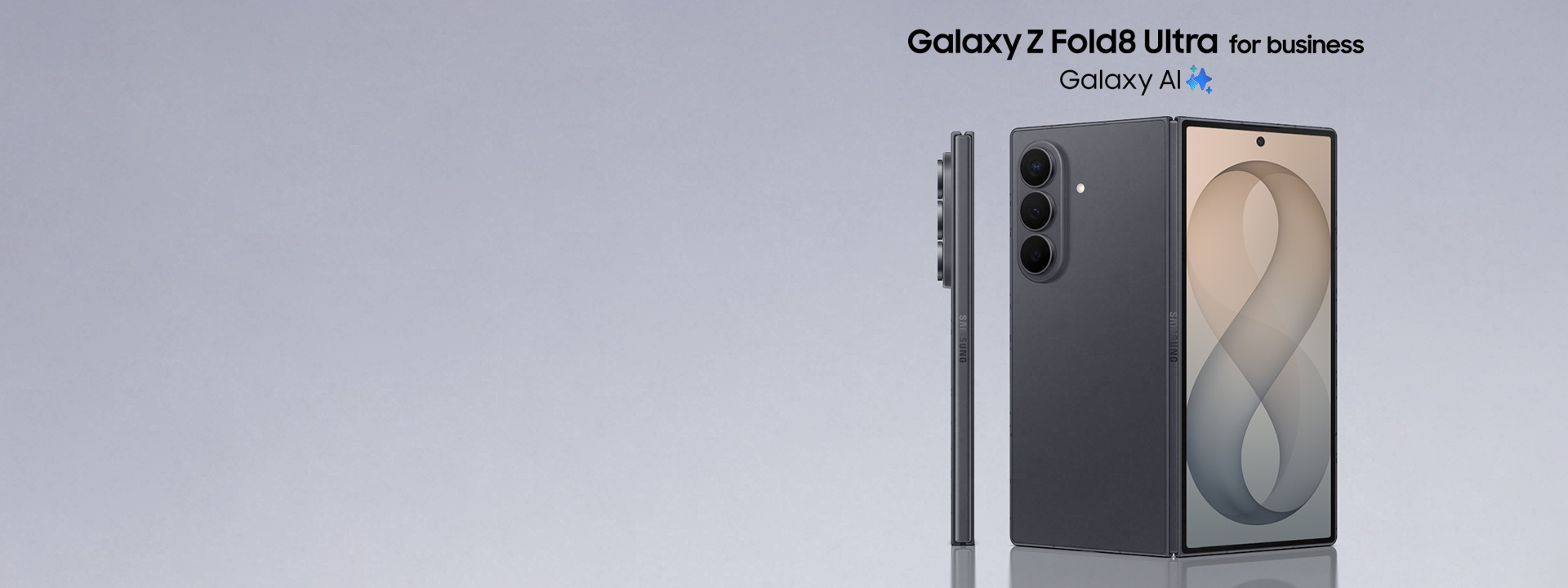 Galaxy Z Fold8 Ultra for business Galaxy AI 타이틀과 갤럭시 폴드8 울트라가 있습니다.