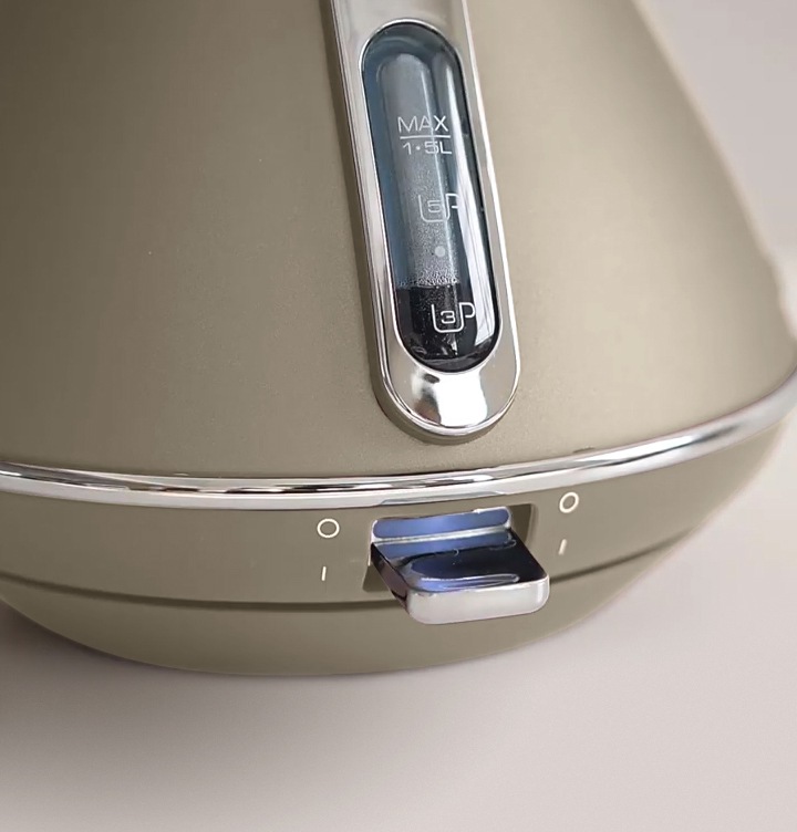 자동 전원 차단 기능을 보여주고 있습니다.