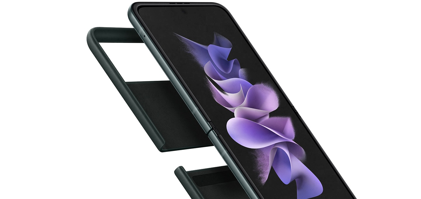 단말기와 커버가 분리되어진 사진