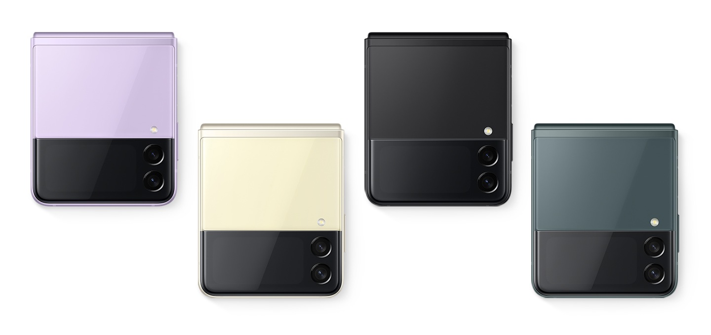 왼쪽부터 라벤더, 크림, 팬텀 블랙, 그린 컬러의 닫힌 상태의 갤럭시 Z 플립3 5G 제품 정면이 보입니다.