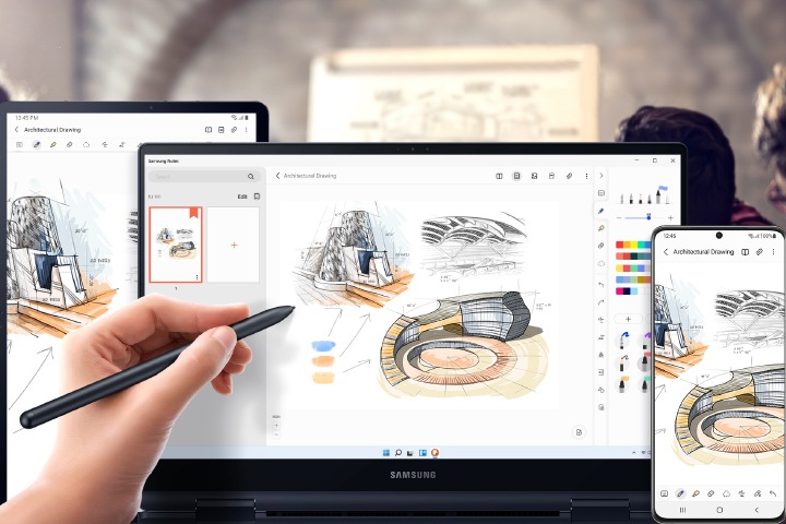 Samsung Notes의 기능으로 모든 갤럭시 기기의 삼성 노트에서 필기한 내용이 자동으로 연동됩니다. 뿐만 아니라 PDF 필기, 음성 메모까지 활용되어 작업의 효율을 높여줍니다.