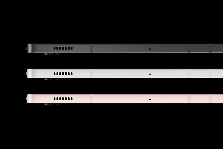 실버, 핑크 골드, 그라파이트 색상의 갤럭시 탭 S8 시리즈에 장착된 아머 알루미늄 프레임. 슬림한 디자인에 내구성을 강조하기 위해 나란히 슬라이드 됩니다. 