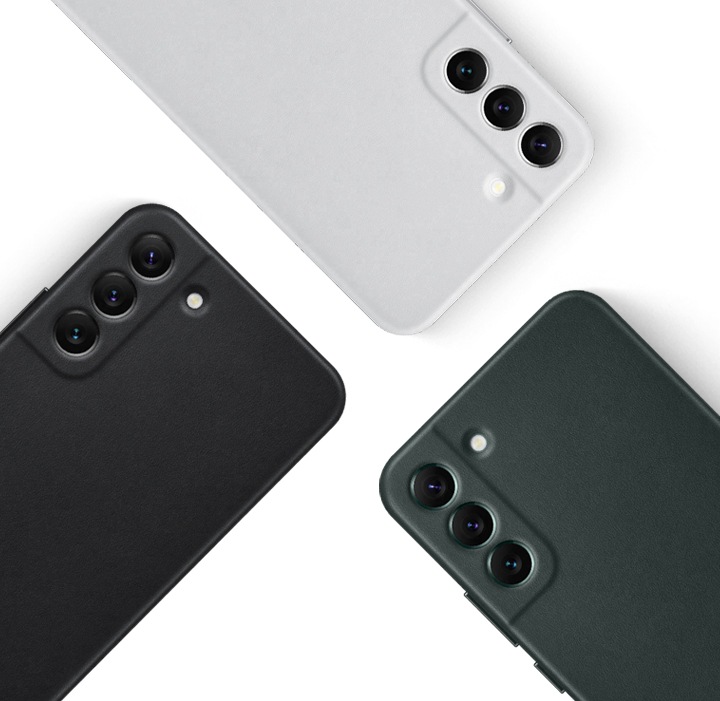 갤럭시 S22 스마트 클리어 뷰 커버(항균) 3개의 제품에 갤럭시 기기가 장착되어 있으며 각각의 다른 색으로 눕혀서 보여지고 있습니다.