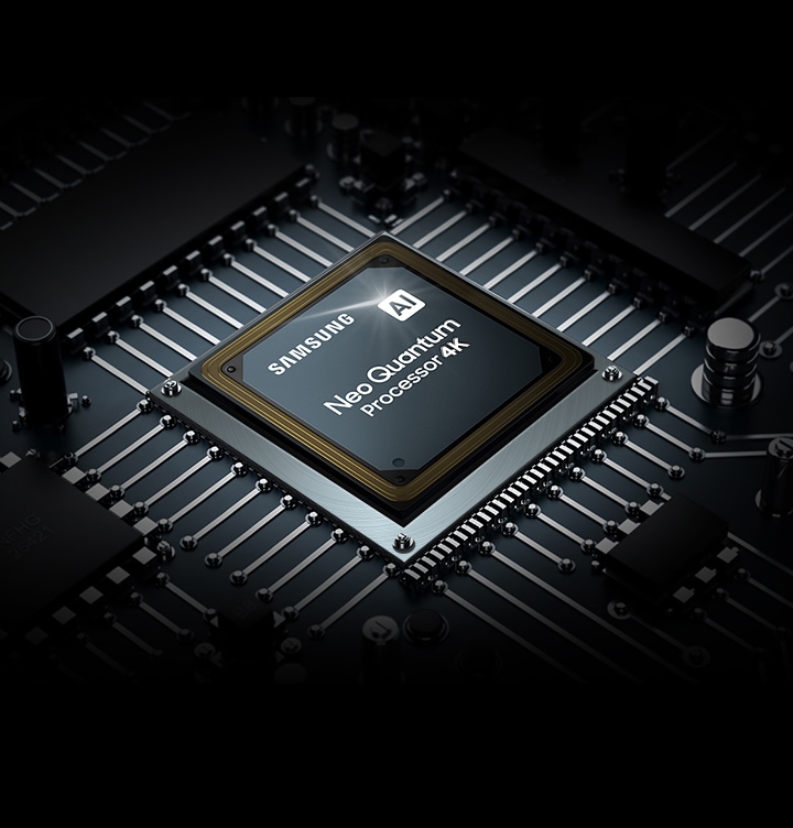 삼성 뉴럴 퀀텀 프로세서 4K 칩이 보입니다.