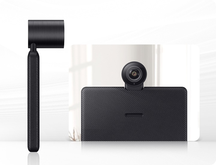 슬림핏 카메라 뒷면과 옆면이 보입니다.