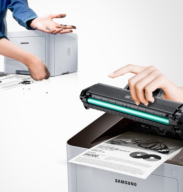 이미지 왼쪽 상단에는 비정품 제품를 사용하여 손에 잉크가 묻은 이미지가 있고 이미지 오른쪽 하단에는 프린터 오른쪽에서 내려본 이미지와 정품 제품을 손에 들고 있는 정면 이미지가 있습니다.