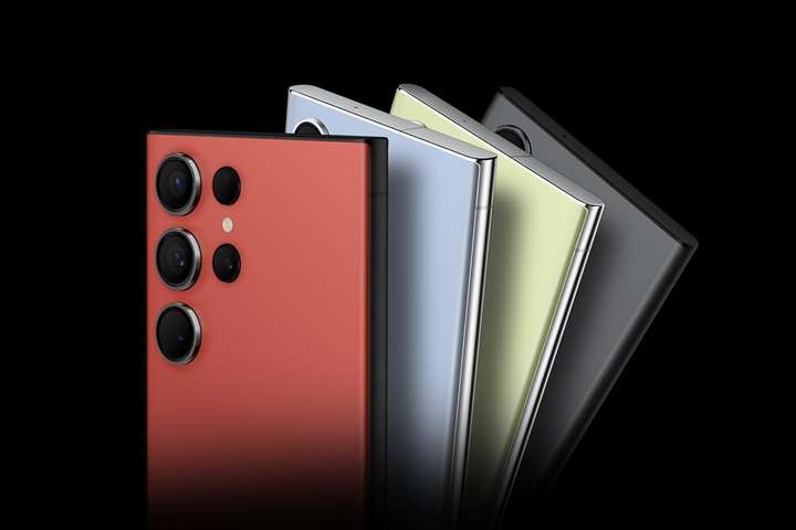 삼성닷컴 단독컬러인 레드, 스카이 블루, 라임, 그라파이트 컬러 각각의 갤럭시 S23 Ultra 뒷면이 펼쳐져 있습니다.