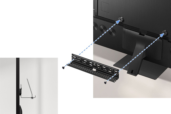 The Tray의 설치방법을 보여주는 모습입니다.