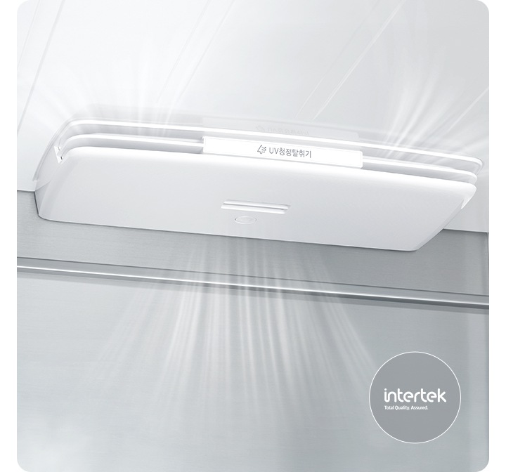 uv 청정탈취 확대된 모습이 보여지고, 살균기에서 탈취가 되고 냄새를 잡아주고 있습니다.