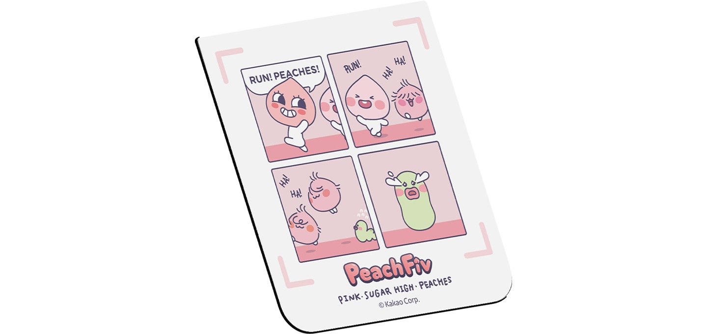 갤럭시 Z 플립5 피치파이브 플립수트 카드 (1매)가 오른쪽 윗부분 뒤로 30도 기울어진 정면 이미지입니다.