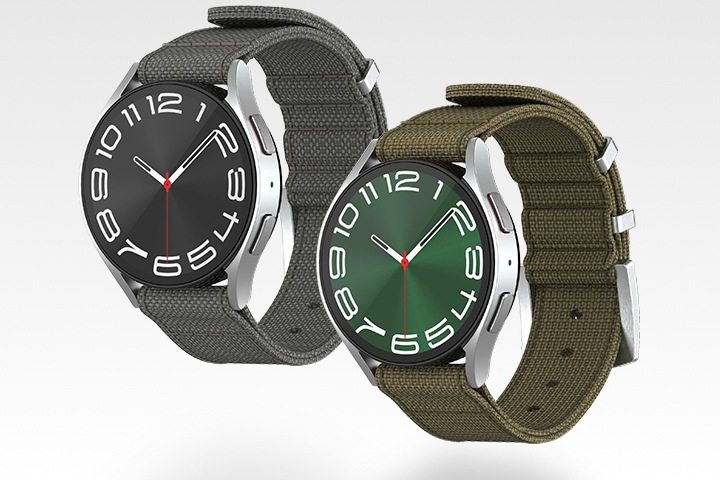 연한 회색 배경에 이미지 중간 부분에는 갤럭시 워치6 나토 스트랩 (다크 그레이), 갤럭시 워치6 나토 스트랩 (카키)가 각각 워치에 장착 후 동그랗게 말린 이미지를 왼쪽에서 오른쪽으로 나열한 이미지입니다.