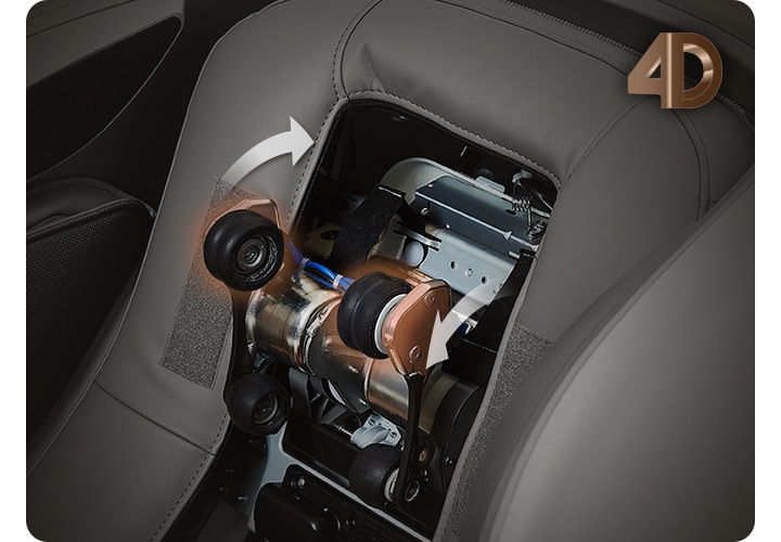 왼쪽 상단에 4D의 텍스트가 보입니다. 가운데에는 안마의자 내부에 안마엔진이 앞뒤로 움직임이 가능한 모습이 보입니다.