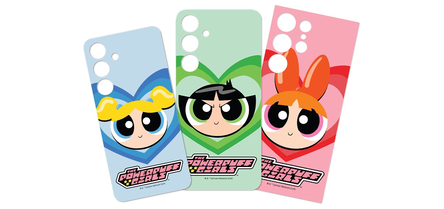 갤럭시 S24 파워퍼프걸 플립수트 카드의 정면 이미지, 갤럭시 S24+ 파워퍼프걸 플립수트 카드의 정면 이미지, 갤럭시 S24 Ultra 파워퍼프걸 플립수트 카드의 정면 이미지가 왼쪽에서 오른쪽으로 부채꼴 모양으로 나열되어 있는 이미지입니다.