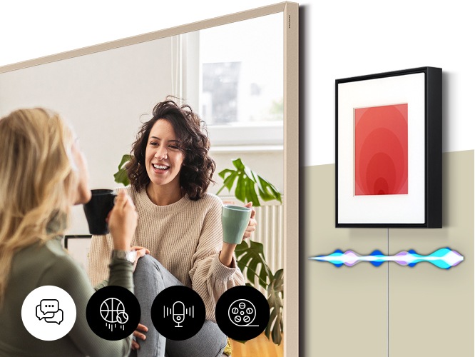 TV에 여성이 대화하는 화면이 보입니다. TV 오른쪽에는 뮤직 프레임이 벽에 설치되어 있으며, 그 하단에 그래픽효과가 보입니다.