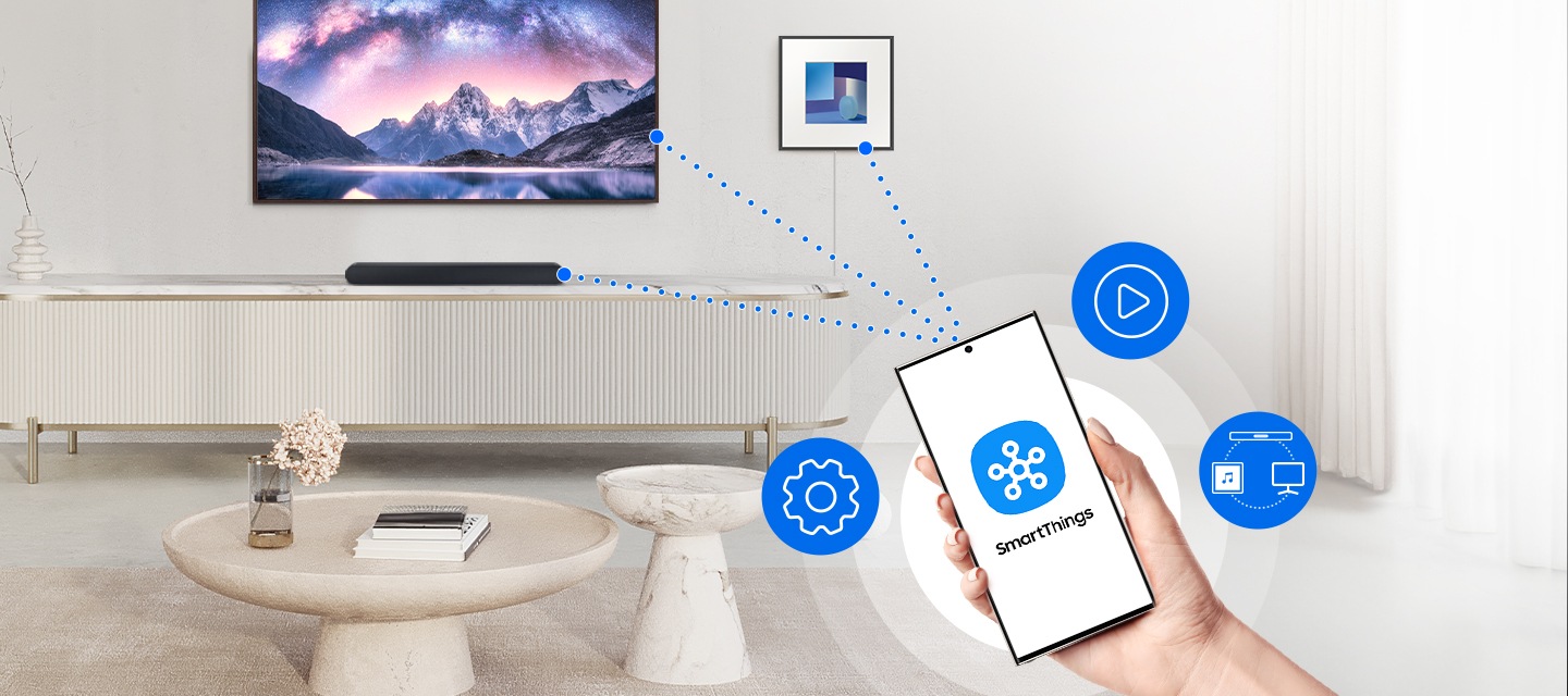 스마트폰 내 SmartThings 앱을 통해 뮤직 프레임, TV, 사운드바가 연결되어 있습니다.