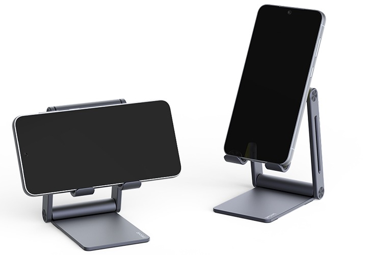 이미지 왼쪽 부분의 이미지는 유니버셜 메탈 스탠드를 스마트폰을 거치할 수 있도록 펼쳐 놓은 뒤 오른쪽으로 20도 돌린 후 스마트폰을 가로로 거치한 정면 이미지입니다. 이미지 오른쪽 부분의 이미지는 유니버셜 메탈 스탠드를 스마트폰을 거치할 수 있도록 펼쳐 놓은 뒤 왼쪽으로 20도 돌린 후 스마트폰을 세로로 거치한 정면 이미지입니다.