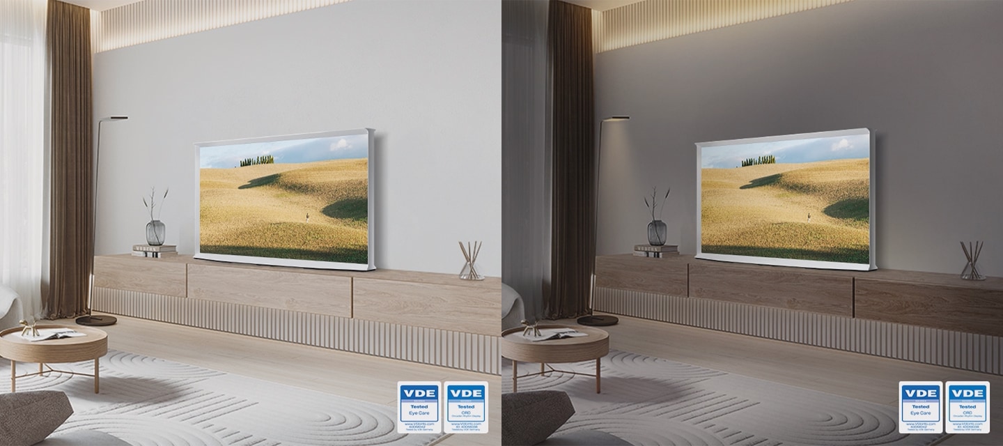 거실 벽에 TV가 설치되어 있으며, 화면에는 들판이 보입니다. 왼쪽에는 이미지는 주변이 밝고 오른쪽은 주변이 어둡습니다.