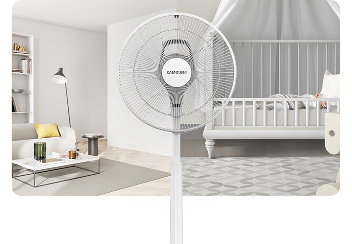 좌측엔 거실의 모습이 보여지고 우측엔 아이방안 모습이 보여지며 가운데 삼성 선풍기가 보여집니다.