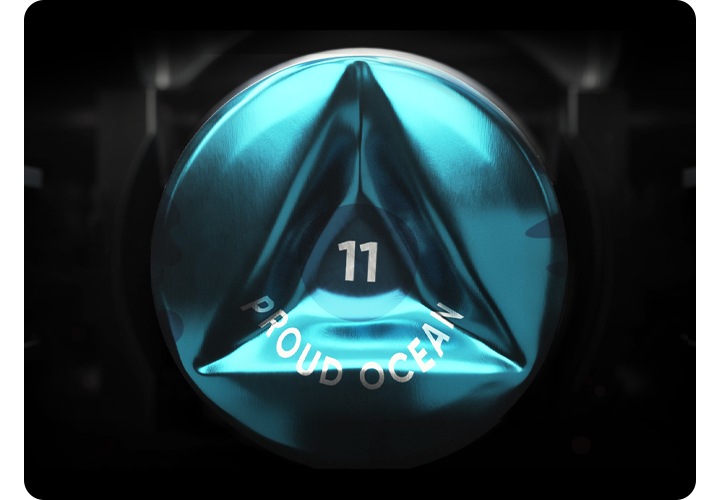 카누 커피 캡슐의 바닥부분으로 삼각형으로 탬핑 된 모양을 보여주고 있습니다.