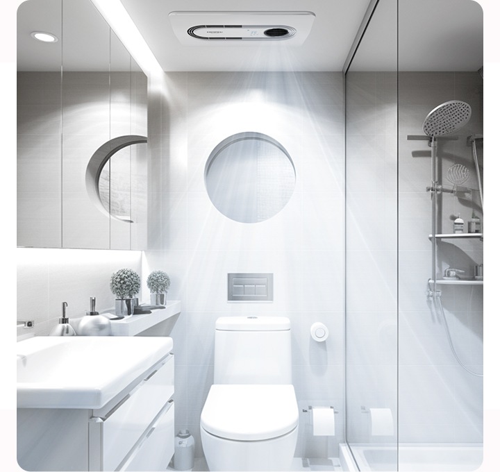 욕실의 천장에 설치된 휴젠뜨2 IoT 복합 환풍기를 통해 욕실 전체에 에어샤워가 진행되고 있는 모습입니다.