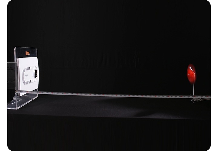 드라이(온풍) 모드 강 1배속, 길이 1.1m 로  풍량을 실험중인 이미지입니다.