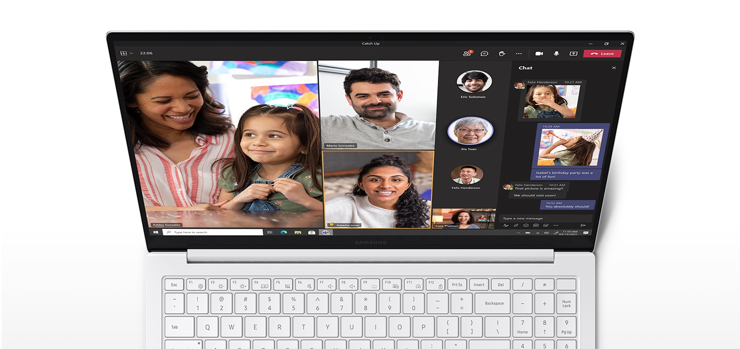 노이즈 캔슬링 기능이 적용되어 외부의 잡음을 제거하여 내 목소리가 상대방에게 깨끗이 전달될 수 있습니다. 뿐만 아니라 Studio 모드를 적용하면 화면 필터를 통해 내 모습을 더 예쁘게 보정할 수도 있습니다.