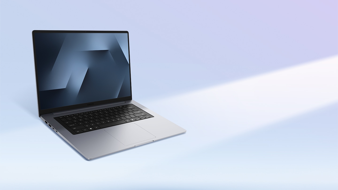 하늘색 그라데이션 배경에 갤럭시 북6가 놓여있다. 이미지 클릭 시 북6 알림신청 페이지로 이동한다.