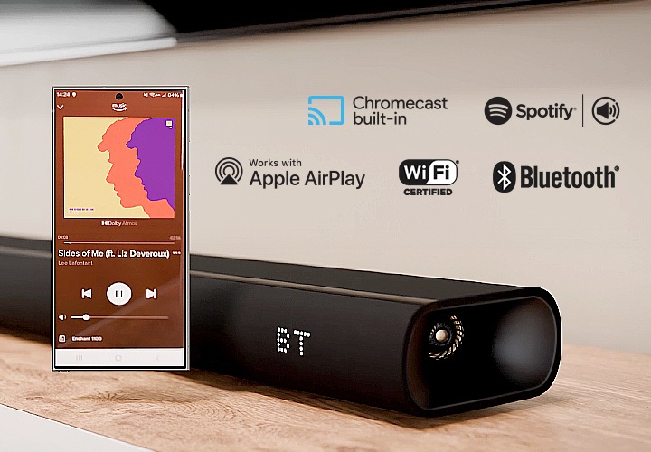 사운드바와 스마트폰이 무선으로 연결되었습니다.