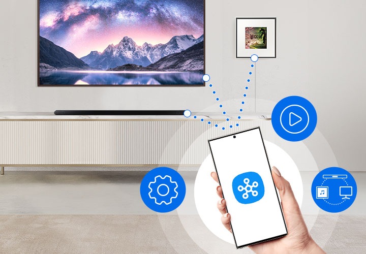 스마트폰 내 SmartThings 앱을 통해 뮤직 프레임, TV, 사운드바가 연결되어 있습니다.