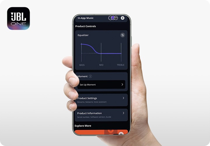 휴대폰 안에 JBL ONE APP 화면이 노출되고 있습니다.