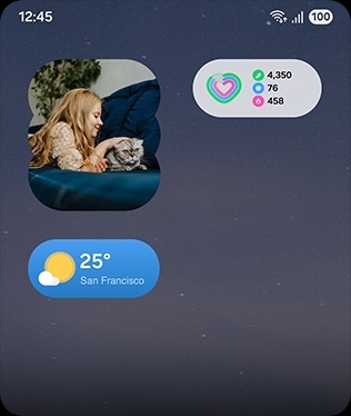갤럭시 S25 울트라의 홈 화면은 세 개의 위젯으로 보입니다.