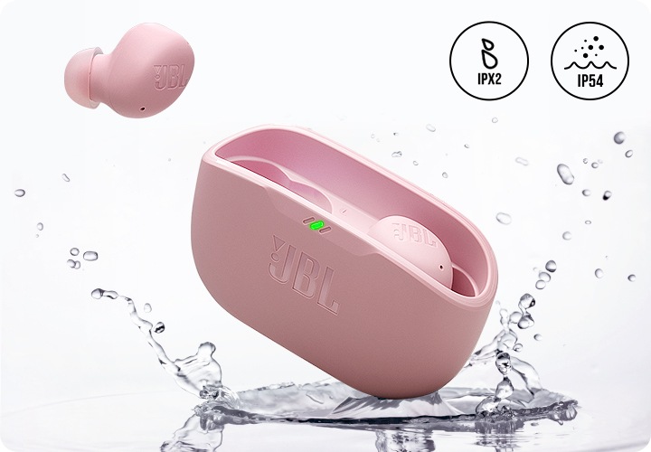 물방울이 보이는 이미지 위로 핑크 색상의 제품이 올려져 있습니다.