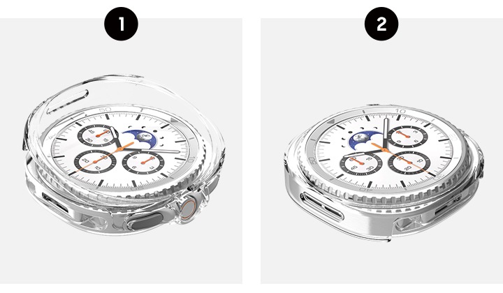 갤럭시 워치8 클리어 케이스를 장착하는 가이드를 상세히 설명하고 있습니다. 두 개의 이미지가 있고 각 이미지 상단에 순서를 알려주는 숫자 1, 2가 원 안에 있습니다. 첫번째 이미지에는 갤럭시 워치8 클래식에 클리어 케이스가 비스듬히 맞춰있고 두번째 이미지에는 완전히 장착된 모습입니다